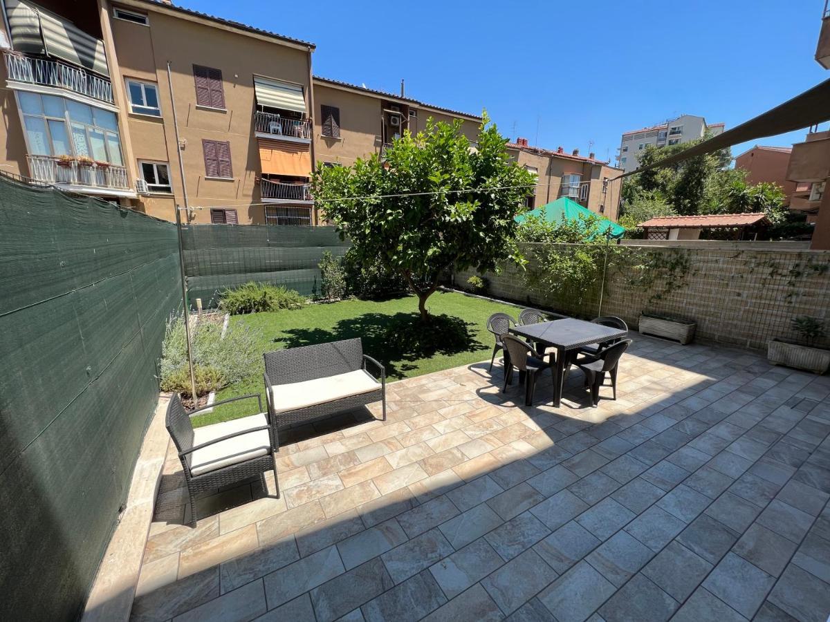 Casa Paestum. Your Wonderful Garden In Rom Exterior foto